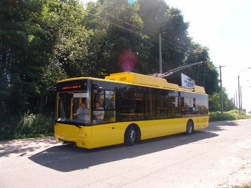 “БОГДАН” ПОСТАВИВ ТРОЛЕЙБУСИ В СУМИ ВЧАСНО ВИКОНАВШИ КОНТРАКТ