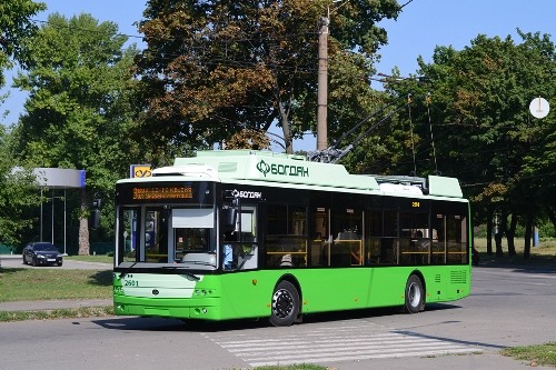 ТРОЛЕЙБУСИ «БОГДАН-Т70117» ВИЙШЛИ НА МАРШРУТИ У ХАРКОВІ. ФОТО