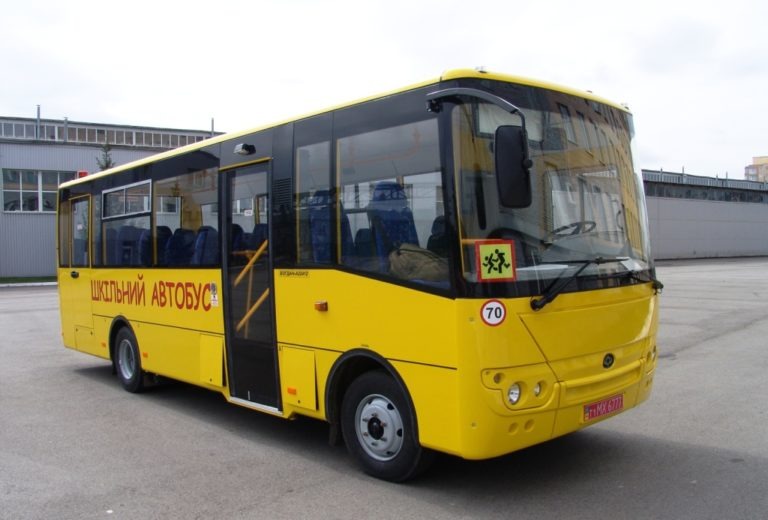 11 ШКІЛЬНИХ АВТОБУСІВ «БОГДАН А22412» ДЛЯ ТЕРНОПІЛЬЩИНИ