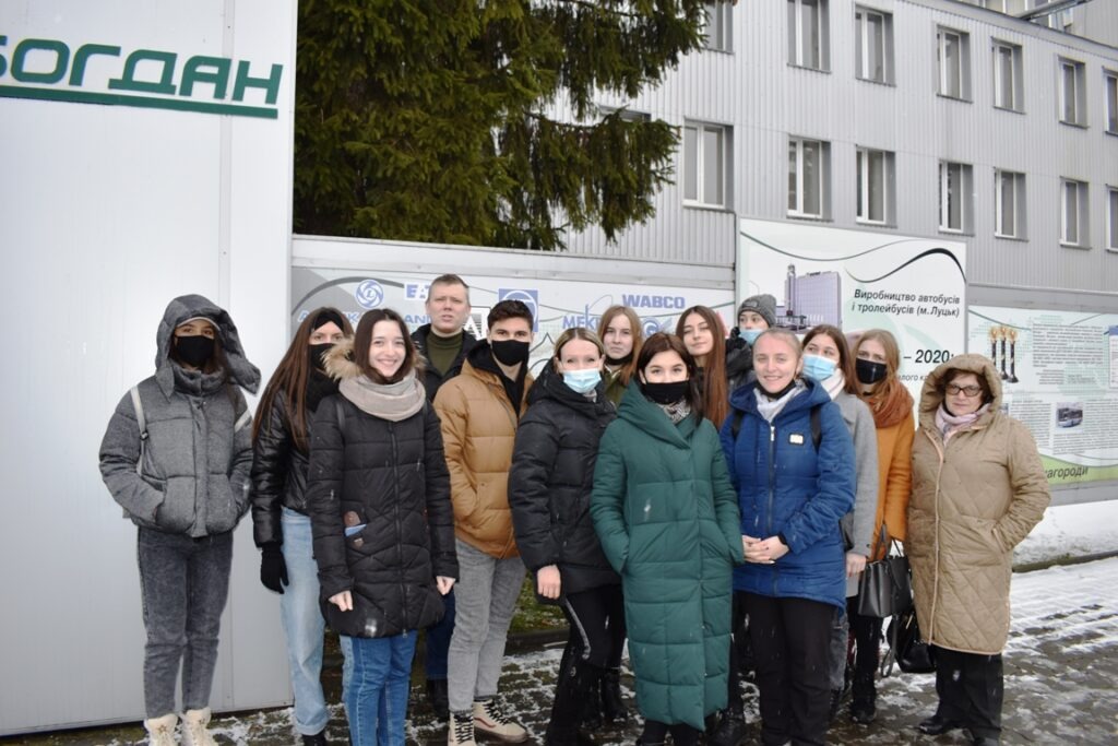 Студенти Луцького національного технічного університету – на екскурсії в ДП «Автоскладальний завод № 1»